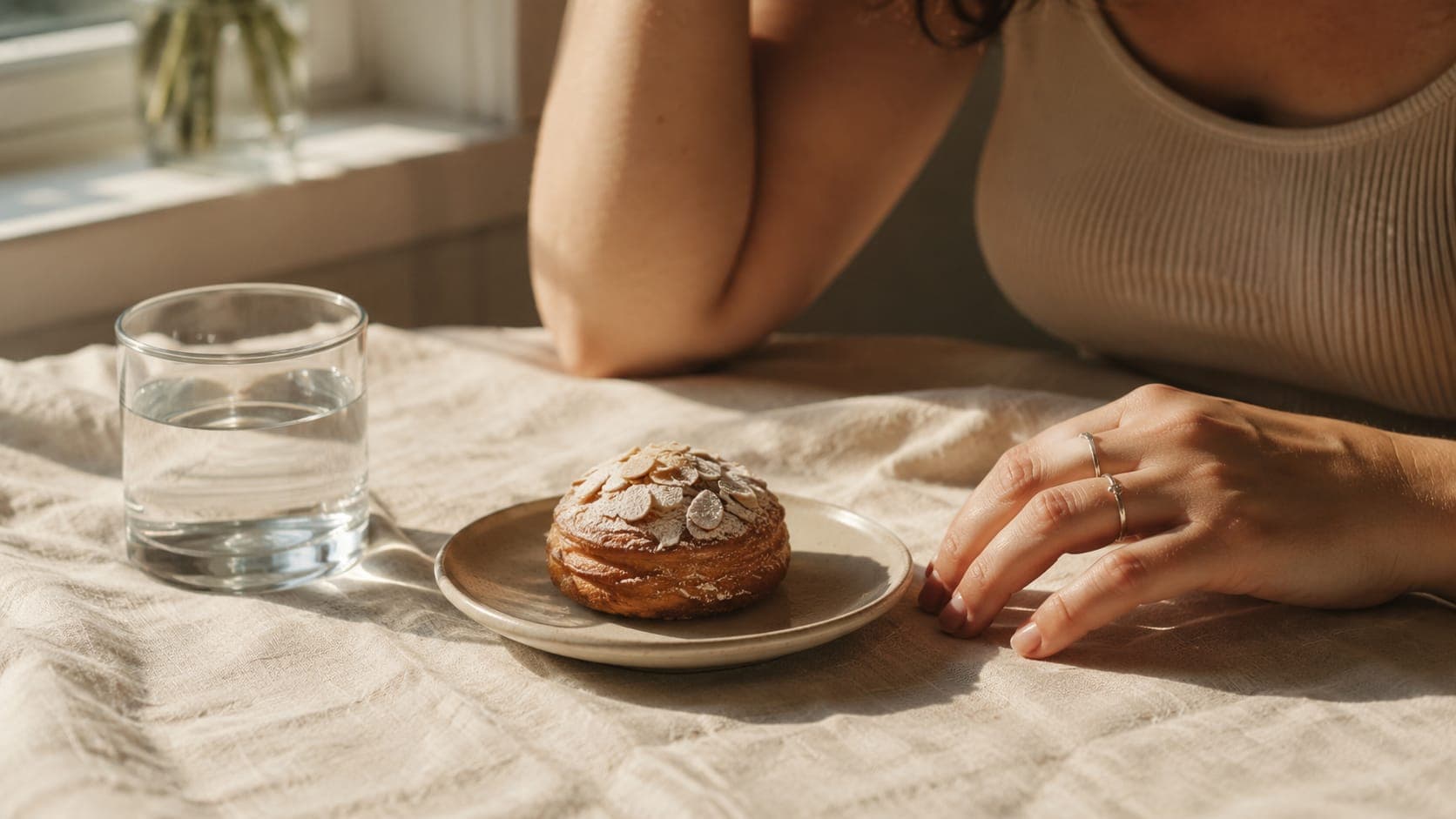 Your Sugar Craving Doesn't Start With Sugar. It Starts With the Crash.